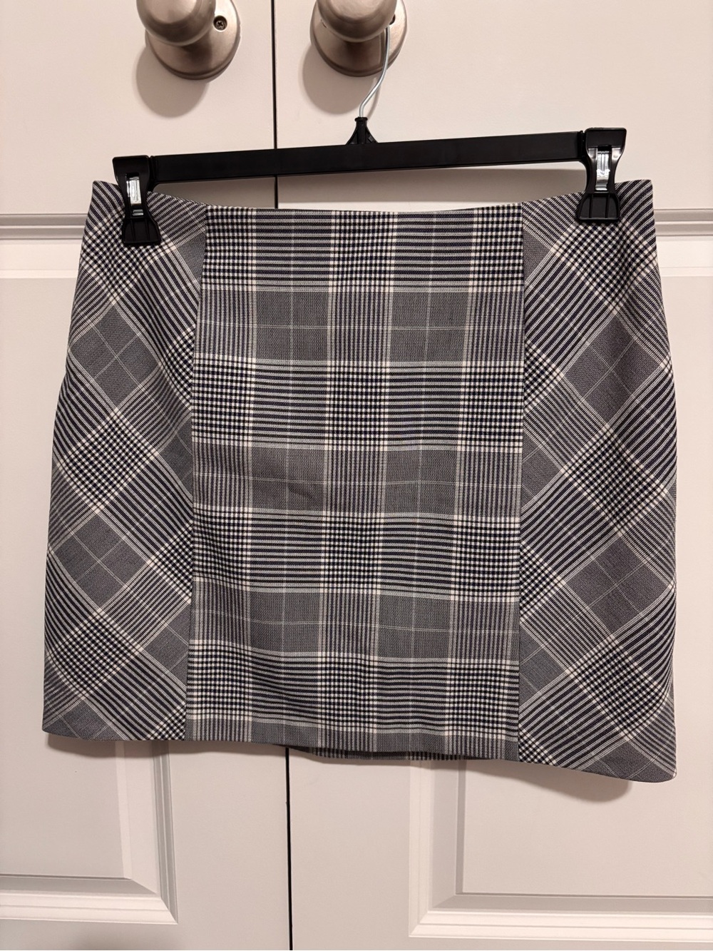 H&M Classic Plaid Mini Skirt in Gray
